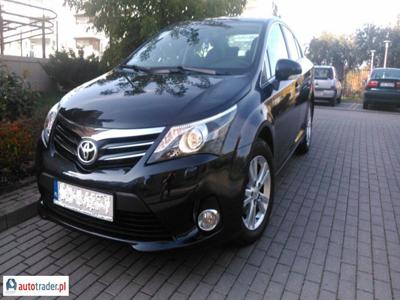 Toyota Avensis 1.8 150 KM 2013r. (Gdańsk)