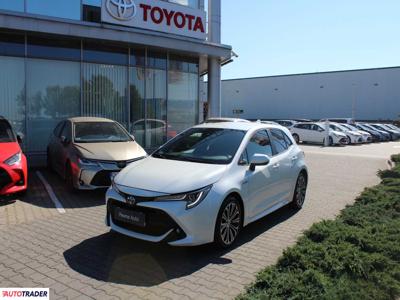 Toyota Corolla 1.8 hybrydowy 122 KM 2020r. (Bielany Wrocławskie)