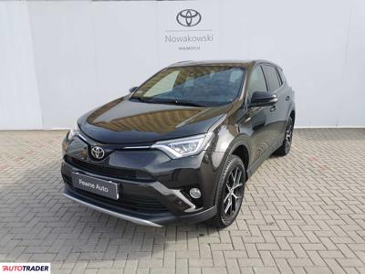 Toyota RAV 4 2.0 benzyna 152 KM 2016r. (Wałbrzych)