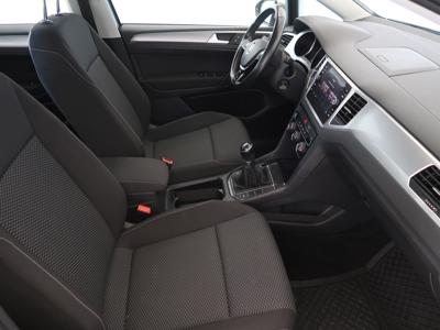 Volkswagen Golf Sportsvan 2018 1.0 TSI 61371km ABS klimatyzacja manualna
