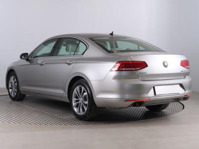 Volkswagen Passat 2015 1.8 TSI 74123km 132kW