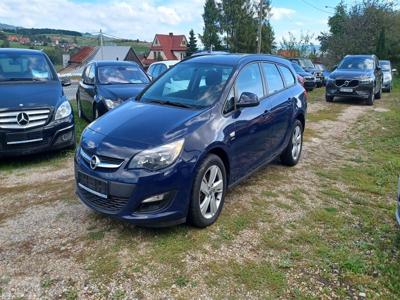 Opel Astra J