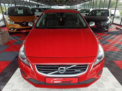 Volvo S60 II D3 R-Design