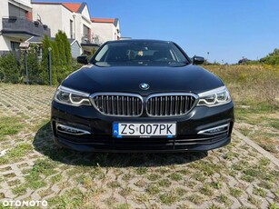 BMW Seria 5 530i GPF Luxury Line