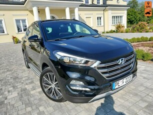 Hyundai Tucson kamera progi navi 1.7crd panorama