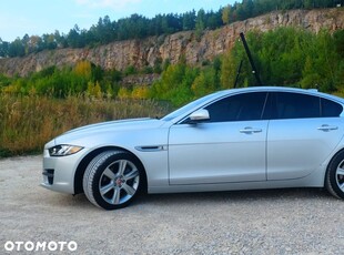 Jaguar XE 2.0 T Prestige