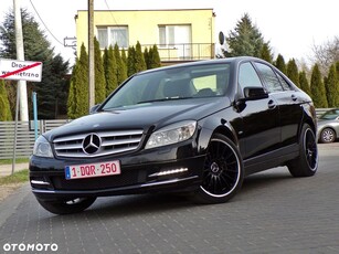 Mercedes-Benz Klasa C 180 CDI DPF (BlueEFFICIENCY) Avantgarde