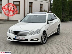 Mercedes E-klasa 2.1 diesel 204 KM 2009r. (Zwoleń)