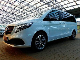 Mercedes V 300 DŁUGI 239KM AIRMATIC 4Matic 7OS. Gwar. FABRYCZNA Kraj 1wł Bezwyp F23%