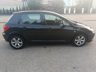 Peugeot 307 2006r, 2.0 benzyna 140KM czarny 5 drzwi