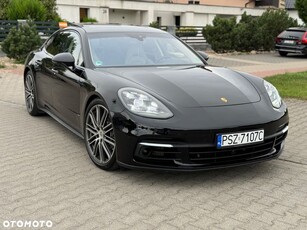 Porsche Panamera 4 E-Hybrid