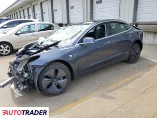 Tesla Model 3 benzyna 2020r. (LOUISVILLE)