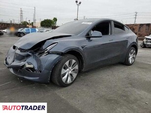 Tesla Model Y benzyna 2023r. (WILMINGTON)