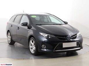 Toyota Auris 1.8 134 KM 2014r. (Piaseczno)