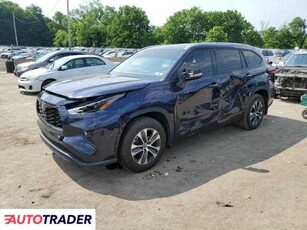 Toyota Highlander 3.0 benzyna 2022r. (MARLBORO)