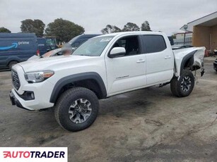 Toyota Tacoma 3.0 benzyna 2023r. (HAYWARD)