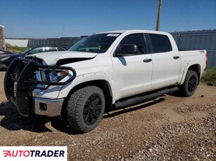 Toyota Tundra 5.0 benzyna 2018r. (RAPID CITY)