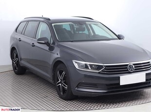 Volkswagen Passat 1.6 118 KM 2017r. (Piaseczno)