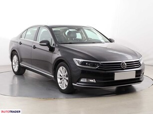 Volkswagen Passat 2.0 147 KM 2017r. (Piaseczno)