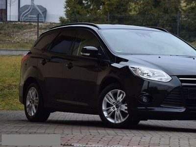 Ford Focus Focus 1,6 benzyna Trend PDC podgrzewana szyba serwisowany