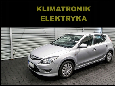 Hyundai i30 I Hatchback Facelifting 1.4 DOHC 109KM 2011