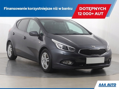 Kia Ceed II Hatchback 5d 1.6 GDI 135KM 2012