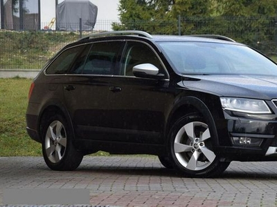 Škoda Octavia III (2013-) 2,0 TDI CR Scout 4x4 Webasto LED xenony