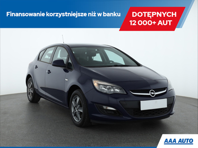 Opel Astra J Hatchback 5d 1.7 CDTI ECOTEC 110KM 2012