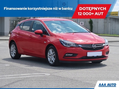 Opel Astra K Hatchback 5d 1.4 Turbo 150KM 2018