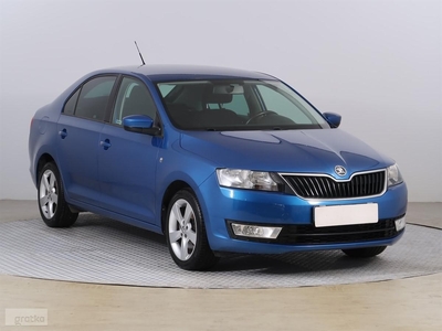 Skoda Rapid , Serwis ASO, Klima, Parktronic, Podgrzewane siedzienia