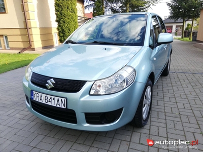 Suzuki SX4