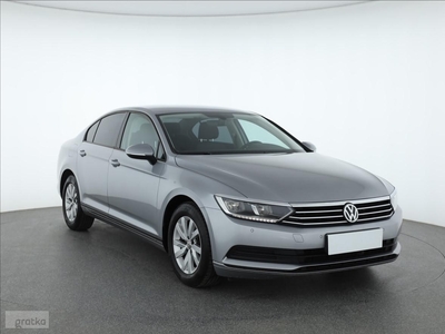 Volkswagen Passat B8 , Salon Polska, 1. Właściciel, Serwis ASO, VAT 23%, Navi,