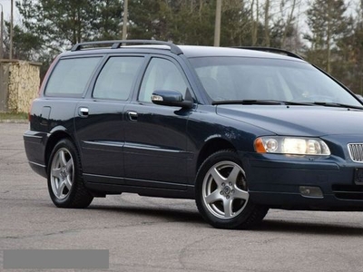 Volvo V70 bez wersji 2,4 170km Classic serwisowany 2 komplety felg opłacony