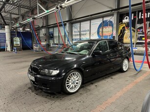 BMW Seria 3 320i