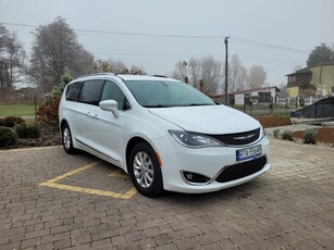 Chrysler Pacifica