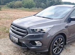 Ford Kuga 2.0 TDCi 4x4 ST-Line