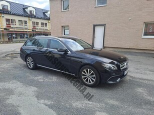 Mercedes E 200