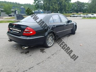 Mercedes E 500