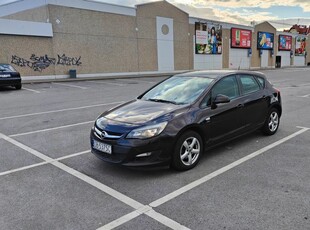 Opel Astra IV 1.4 T Active