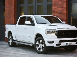 RAM 1500 Crew Cab Laramie