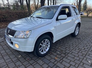 Suzuki Grand Vitara 1.6 De luxe