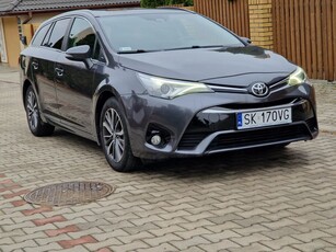 Toyota Avensis 2.0 D-4D Premium