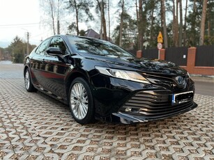 Toyota Camry 2.5 Hybrid Executive CVT