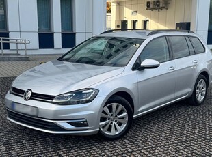 Volkswagen Golf VII 1.6 TDI BMT Comfortline