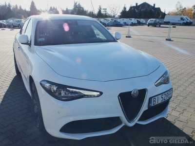 ALFA ROMEO GIULIA sedan (limuzyna)