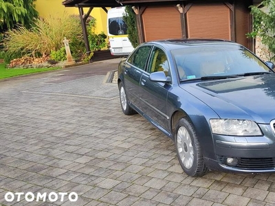 Audi A8 4.2 FSI L Quattro