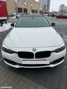 BMW Seria 3 318d DPF Touring