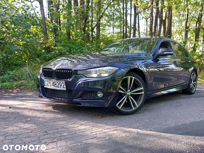 BMW Seria 3 328i Touring xDrive Sport Line