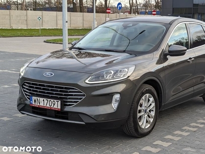 Ford Kuga 2.0 EcoBlue Hybrid TITANIUM