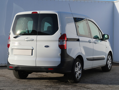 Ford Transit Courier 2020 1.5 TDCi 77118km Pick